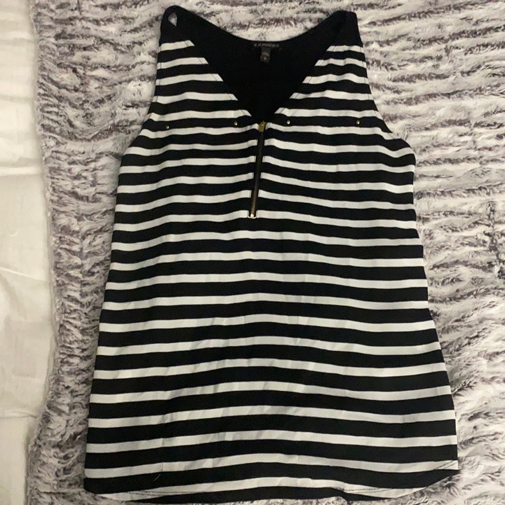 Express top size small